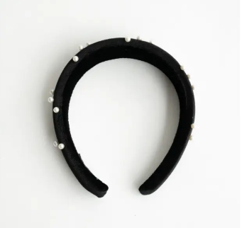 ﾊﾟｰﾙ付きｶﾁｭｰｼｬ